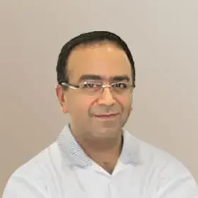 Spesialist i endodonti Javad Firoozkoohi